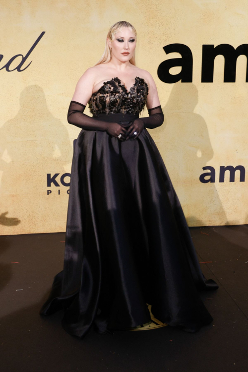 Hayley Hasselhoff at the 31st amfAR Gala in Cannes, May 2025 4