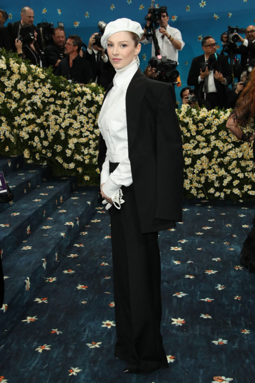Hunter Schafer at 2025 Met Gala in NYC, May 2025 3