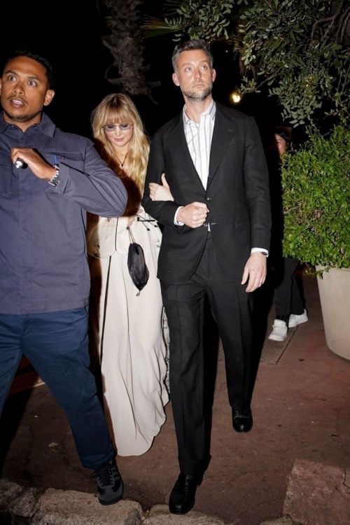 Jennifer Lawrence and Cooke Maroney in Cannes, May 2025 1