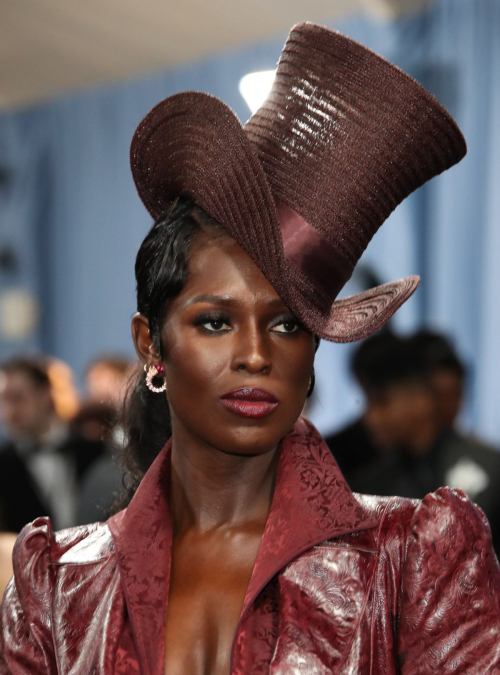 Jodie Turner-Smith Met Gala Superfine Look NYC, May 2025 3