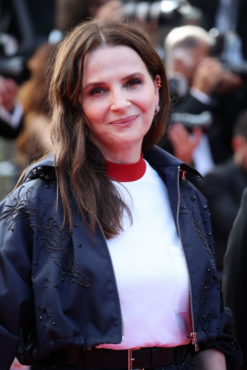 Juliette Binoche at Cannes Film Festival Closing, May 2025 1