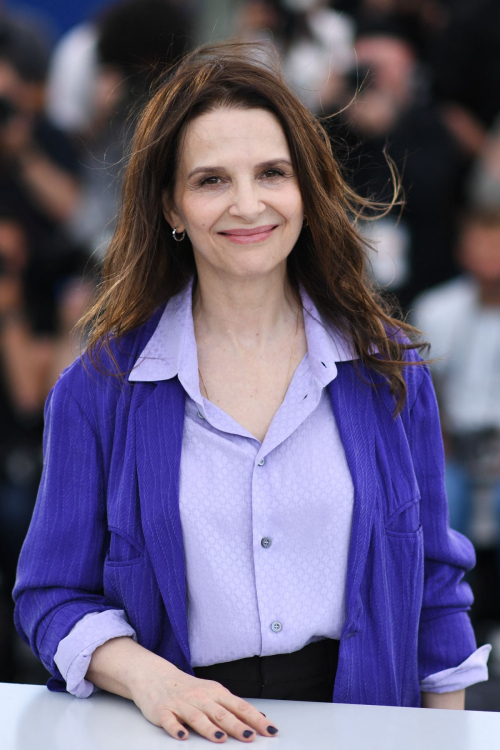 Juliette Binoche at Jury Presidents Photocall, May 2025 6