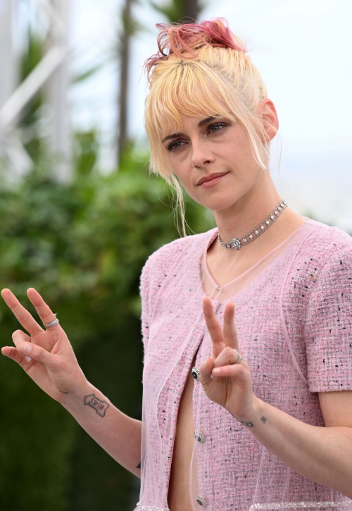 Kristen Stewart at Chronology Photocall Cannes, May 2025 3