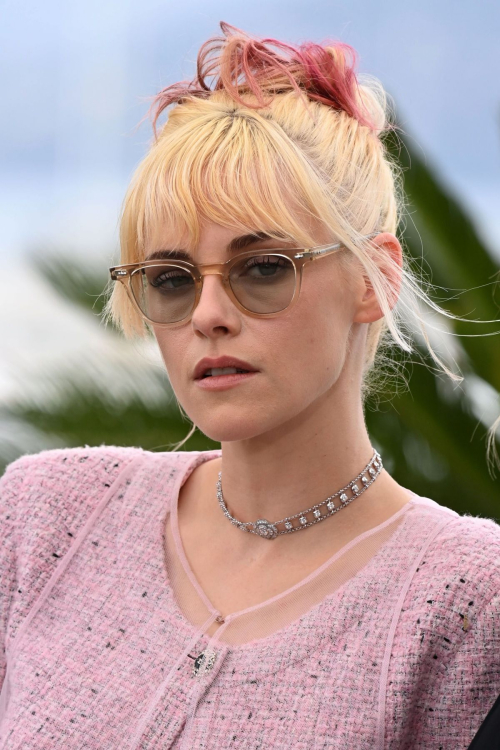 Kristen Stewart at Chronology Photocall Cannes, May 2025 5