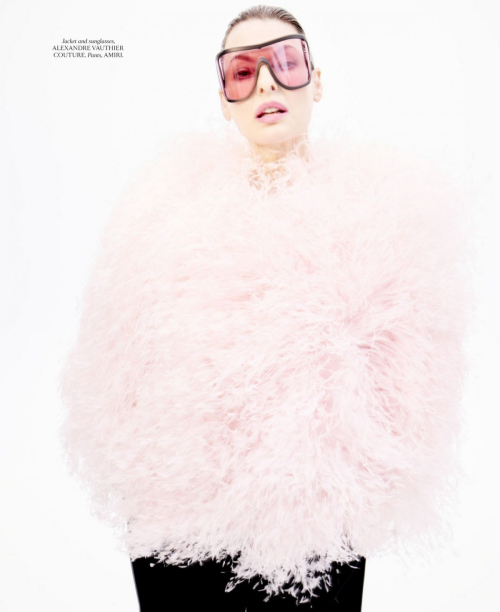 Linda Evangelista in Harper