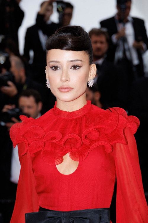 Livia Nunes at New Wave Cannes Premiere, May 2025 3