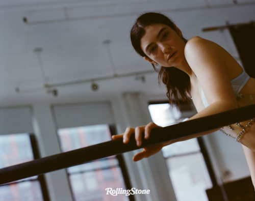 Lorde for Rolling Stone, May 2025 7