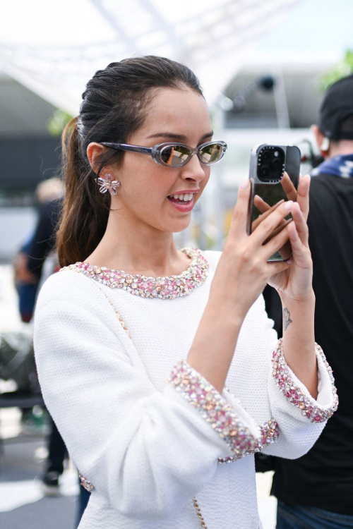 Lyna Khoudri at 13 Days 13 Nights Photocall Cannes, May 2025 3