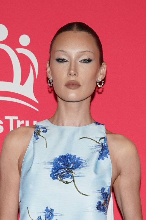 Meredith Duxbury at The King