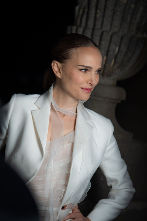 Natalie Portman at Dior Cruise Show in Rome, May 2025 5