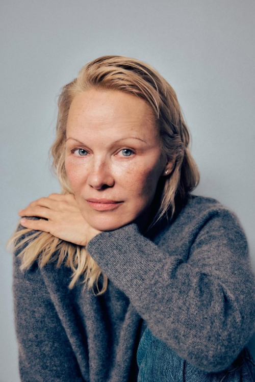 Pamela Anderson for SonsieSkin Campaign, May 2025 15