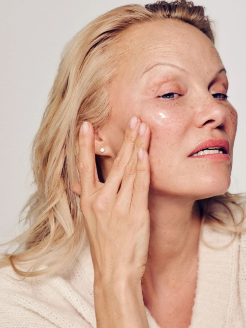 Pamela Anderson for SonsieSkin Campaign, May 2025 1