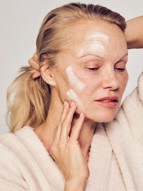 Pamela Anderson for SonsieSkin Campaign, May 2025 3