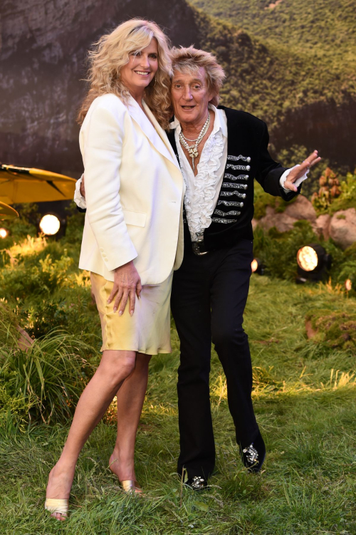 Penny Lancaster at Mission Impossible Premiere, May 2025 1