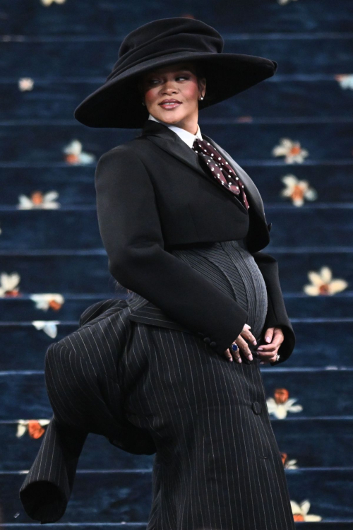 Pregnant Rihanna at 2025 Met Gala Celebrating Superfine, May 2025 3
