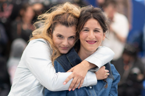 Romane Gueret and Lise Akoka at Ma Frere Photocall, May 2025 2