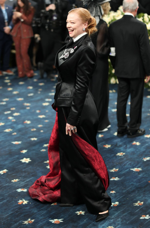 Sarah Snook at 2025 Met Gala Celebrating Superfine, May 2025 6