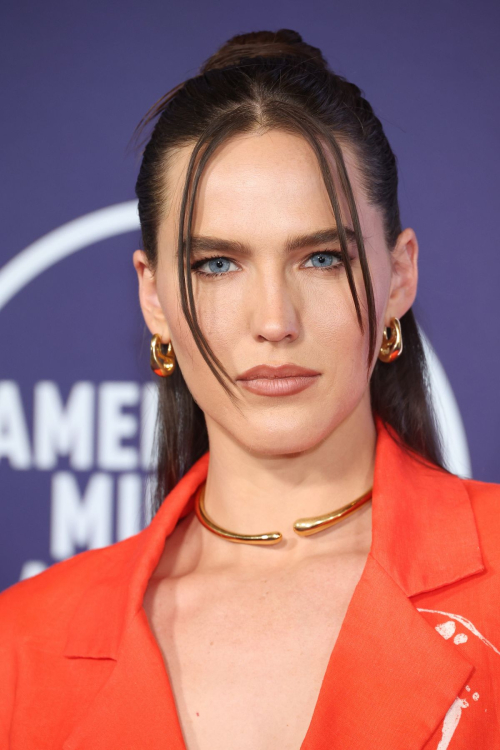 Sofi Tukker at American Music Awards in Las Vegas, May 2025 3