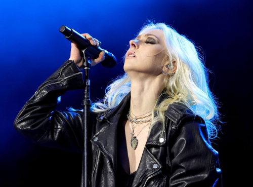 Taylor Momsen Performs at AC/DC North America Tour, April 2025 3