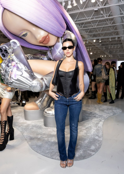 Victoria Villaroel at Bratz Pop-Up in LA, May 2025 2