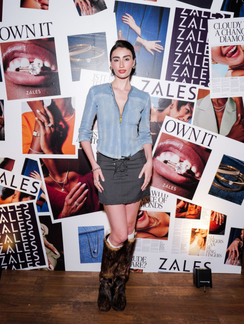 Vienna Skye and Izzy Jones at Zales Campaign Launch in NYC, April 2025 2