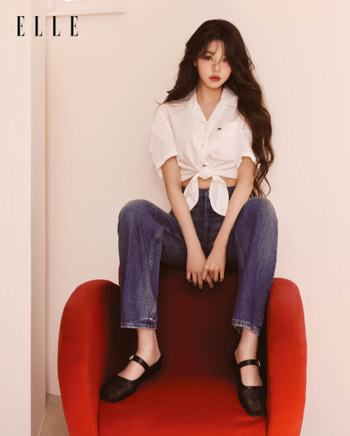 Wonyoung for Elle Hong Kong Magazine, May 2025 6