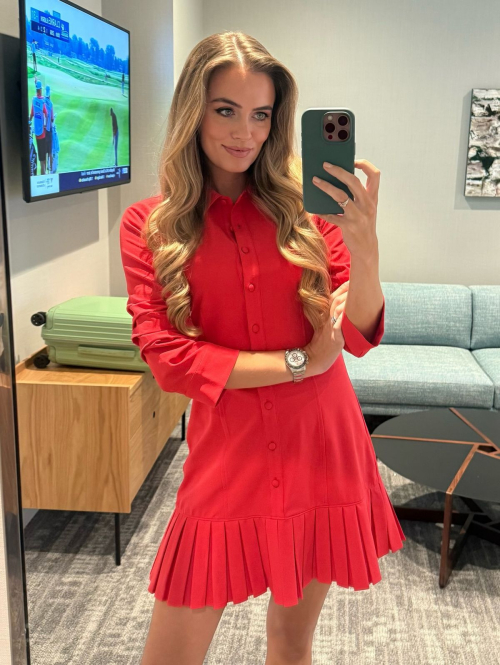 Alexandra O’Laughlin instagram photos, June 2025 2