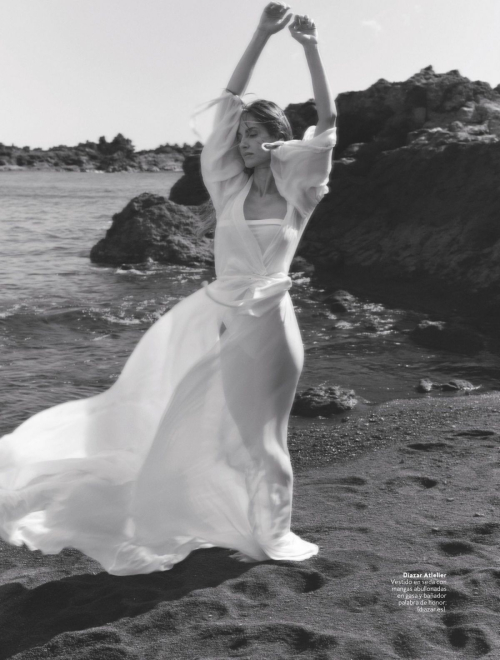 Ariadne Artiles in Instyle Spain, July/August 2025 5