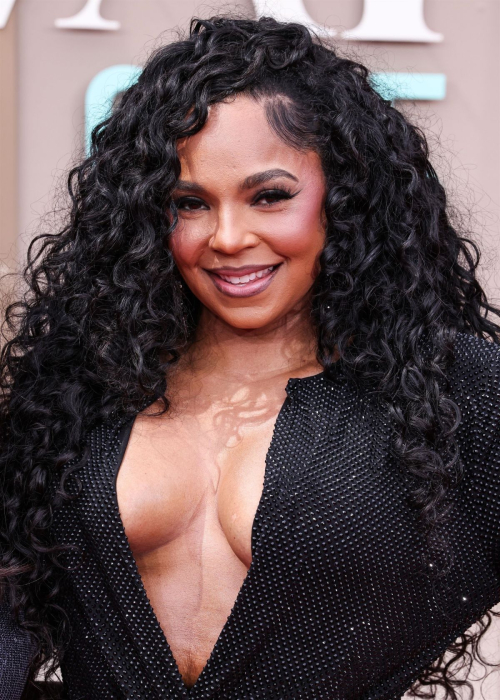 Ashanti at BET Awards at Peacock Theater, June 2025 1