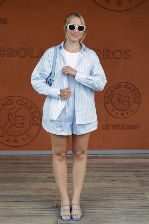 Chloe Jouannet Attends Roland Garros, May 2025 5