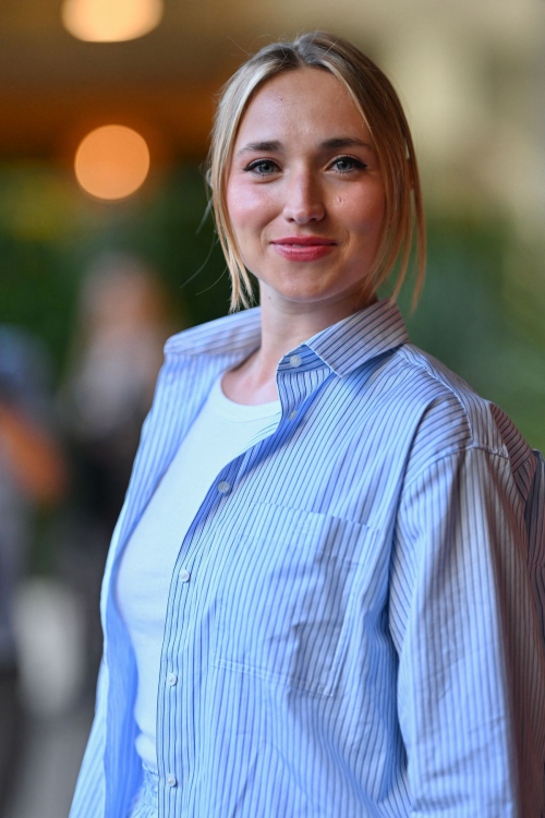 Chloe Jouannet Attends Roland Garros, May 2025 6