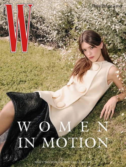 Daisy Edgar-Jones for W Magazine Korea, June/July 2025 3