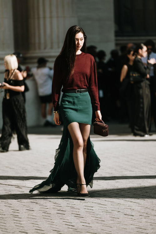 Doyeon Kim at Saint Laurent Show, June 2025 3