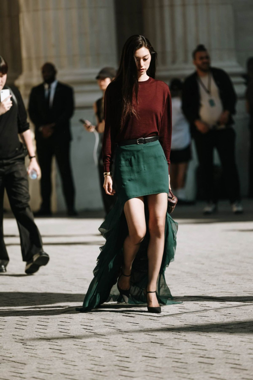 Doyeon Kim at Saint Laurent Show, June 2025 4