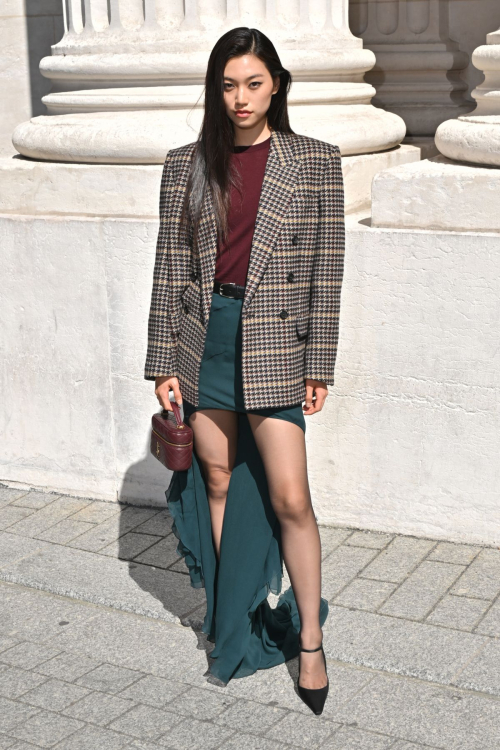 Doyeon Kim at Saint Laurent Show, June 2025 5