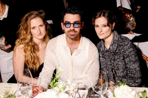 Grace Gummer at Tribeca Artists Dinner Chanel, June 2025 1