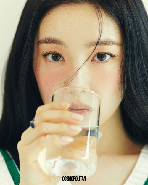 Irene for Cosmopolitan Korea, June 2025 2