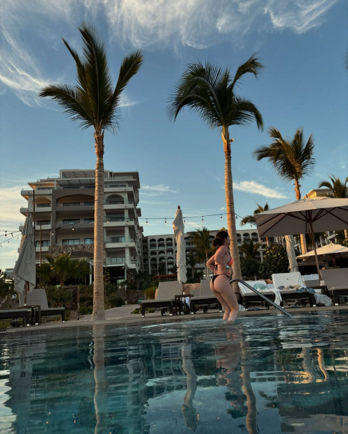 Ivana Baquero instagram photos, June 2025 8