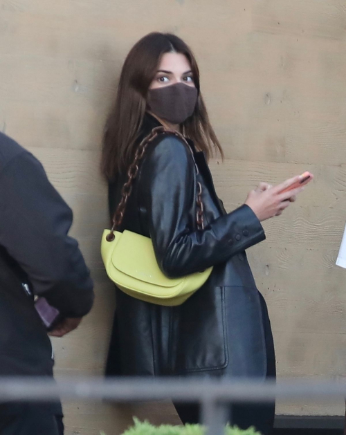 Kendall Jenner leaves Nobu Restaurant in Malibu, June 2025 4