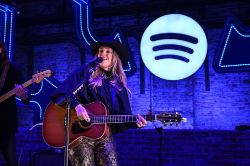 Lainey Wilson at Spotify Advance in New York, April 2025 1