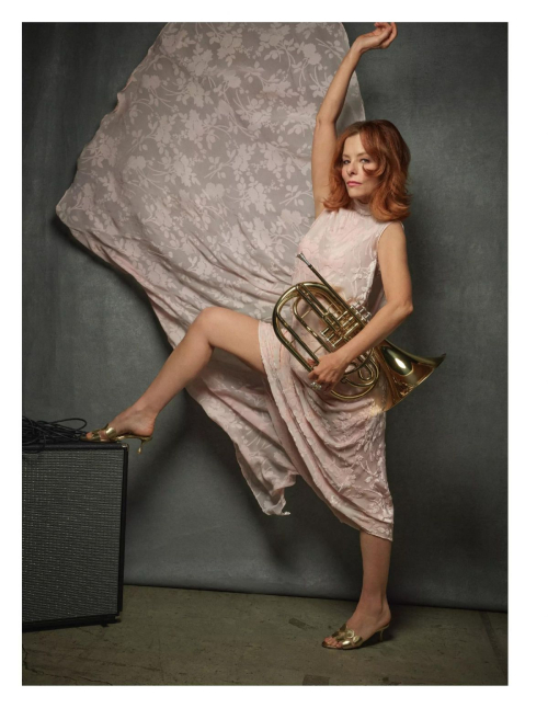 Lisa Kudrow Parker Posey in Variety TV Talk, June 2025 4