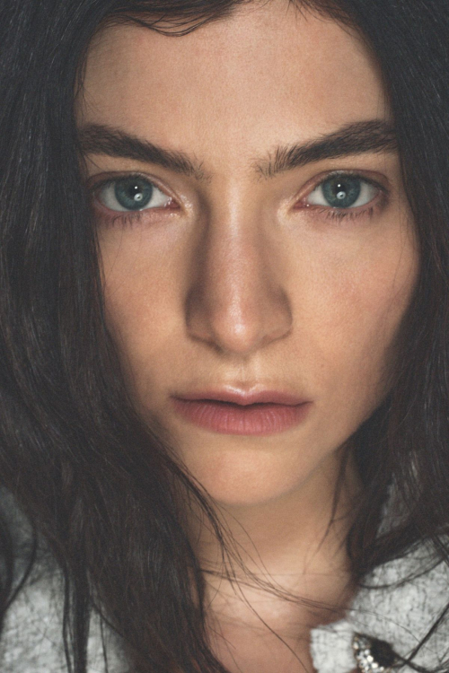Lorde for Vogue Australia, July 2025 3