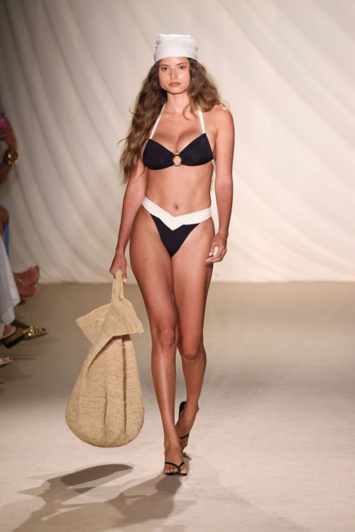 Maria Katarina at Monday Swim Show Miami, May 2025 2