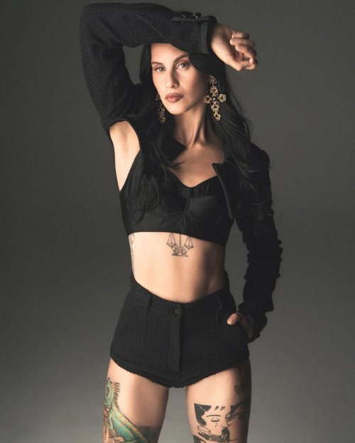 Milena Smit for Mujer Hoy, July 2025