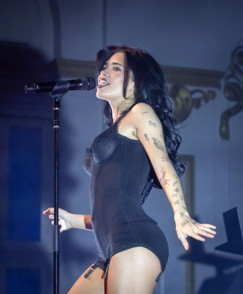 Nessa Barrett at Huxleys Neue Welt in Berlin, June 2025 5