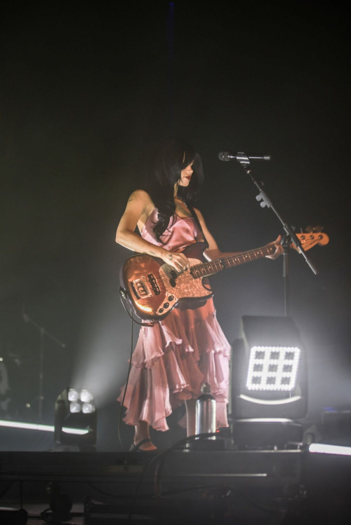 Nessa Barrett performs in Dublin, May 2025 5