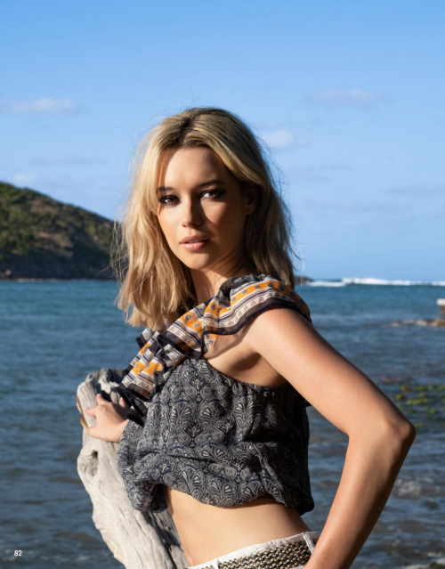 Sarah Snyder in L’Officiel St Barth, Spring 2025 20