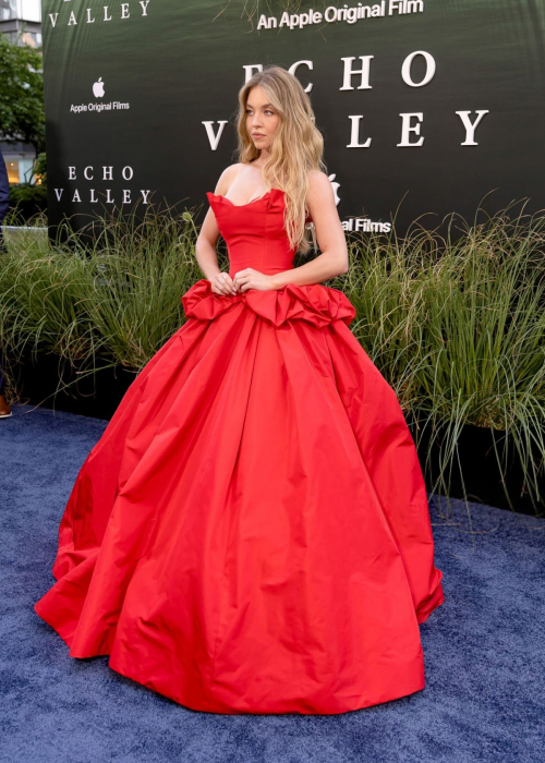 Sydney Sweeney at Echo Valley Premiere NYC, June 2025 7
