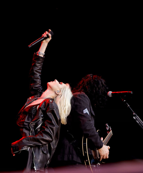 Taylor Momsen on Power Up Tour in Nashville, May 2025 1