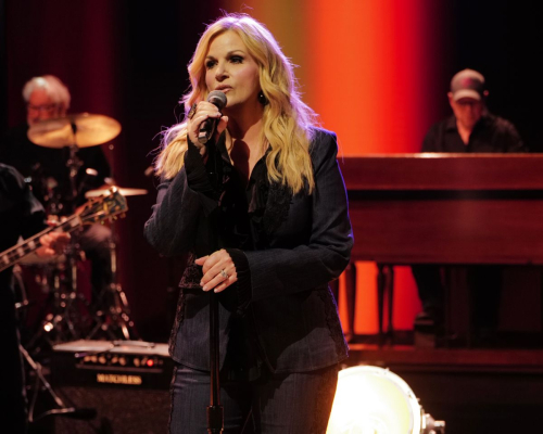 Trisha Yearwood at Jimmy Kimmel Live, June 2025 2